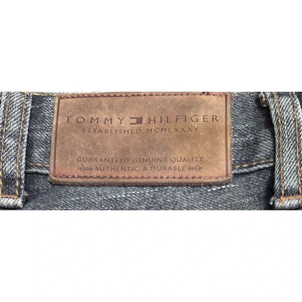 Vintage 90s Tommy Hilfiger Mens 38x30 Spell Out Faded Relaxed Fit Wide Leg Jeans